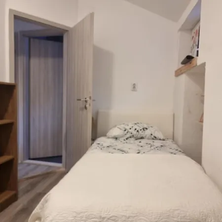 Heritage Trumbic Apartamento *