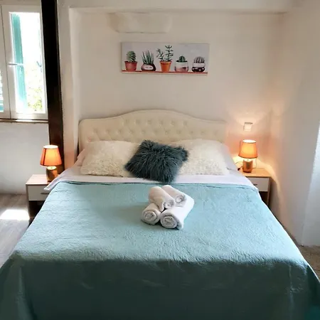 Апартаменты Heritage Trumbic Сплит